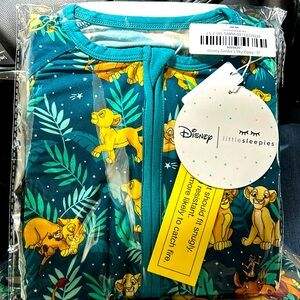 ⭐️BRAND NEW⭐️ (Unopened) Little Sleepies Lion King 3T Zippy